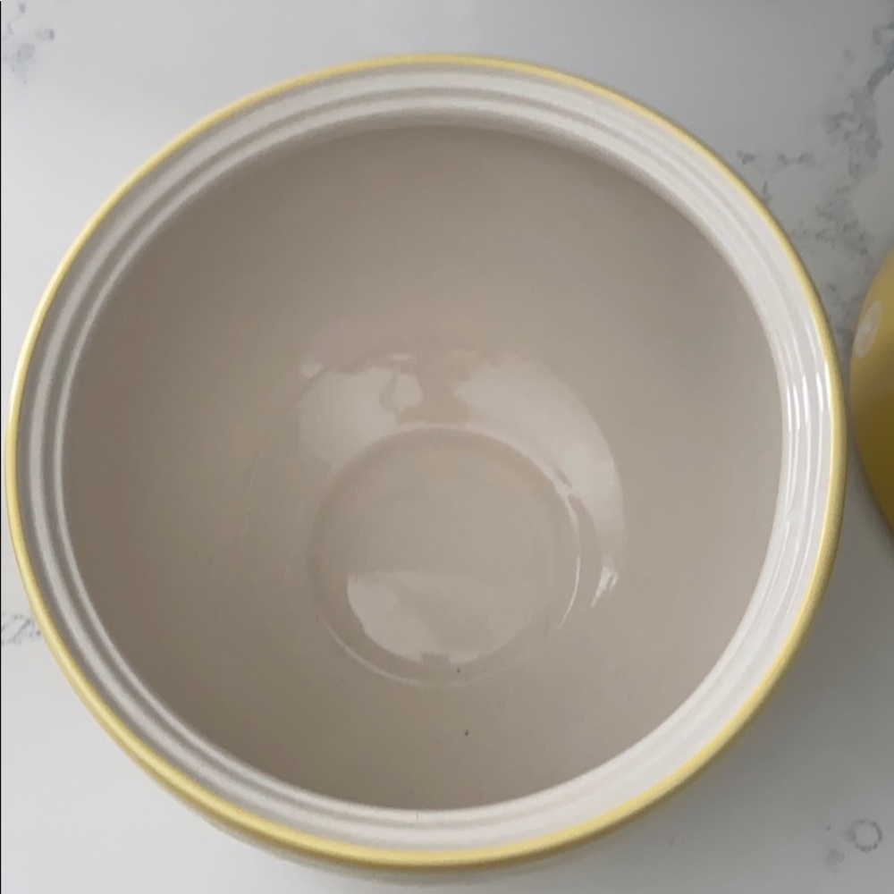 Home essentials new chick cookie jar - Picture 2 of 7